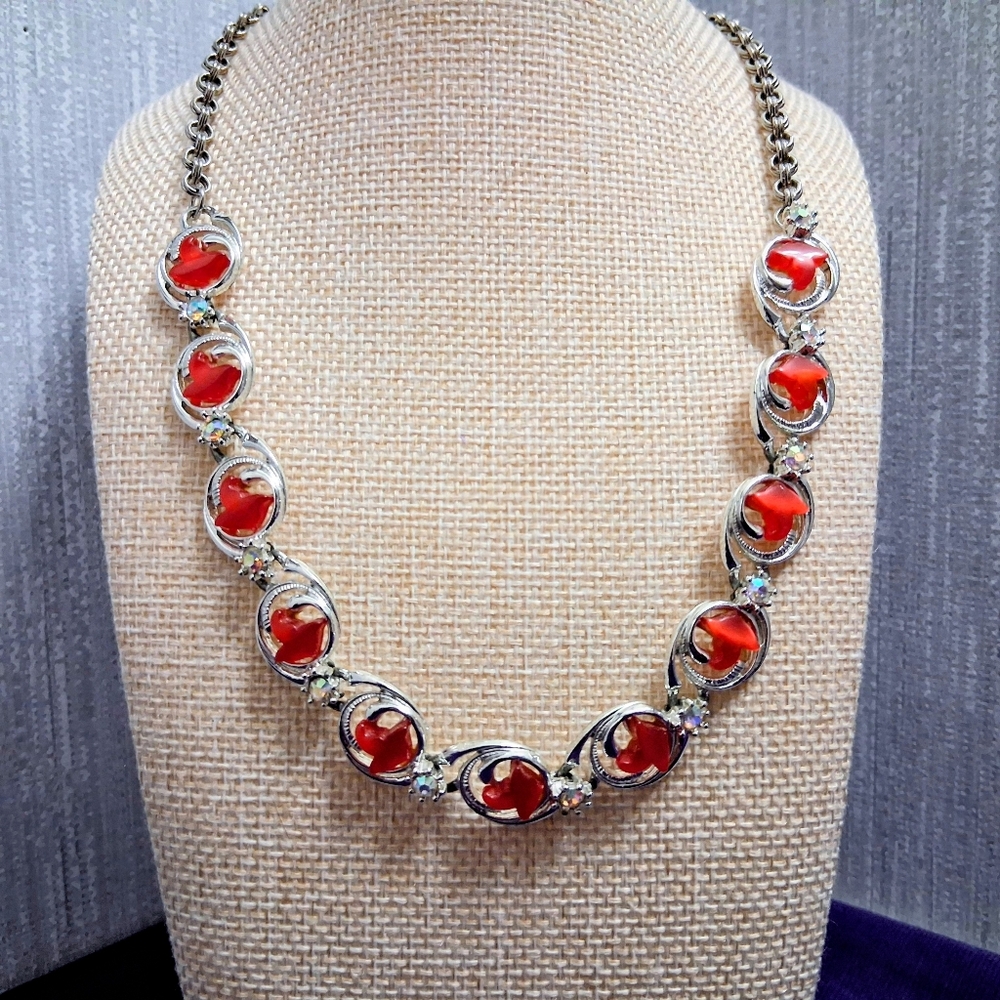 Vintage Charel Cherry Moonglow Necklace Thermoset Hook Closure Silvertone - Picture 6 of 17
